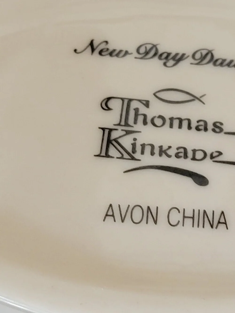 Thomas Kinkade Set of Creamer-Sugar w Lid-Salt and Pepper Shakers/2002 for Avon